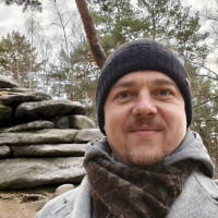 Город, в котором я вырос. Возвращаюсь раз в год. Что это даёт?