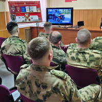 В Самаре для росгвардейцев состоялось профилактическое занятие по безопасности дорожного движения