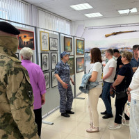 В Самаре открылась выставка художников Росгвардии, приуроченная к юбилею ведомства