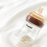 Thyseed стал брендом №1 по продажам бутылочек для кормления на маркетплейсах России