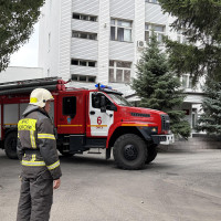 Управление региональной Росгвардии и МЧС России по Омской области отработали совместные действия при пожаре