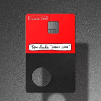 Банковская карта как искусство. Эксперимент Hyundai Card и Тома Сакса