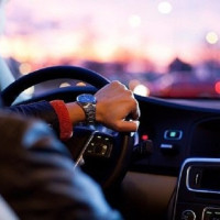 Опрос: треть россиян регулярно нарушают ПДД