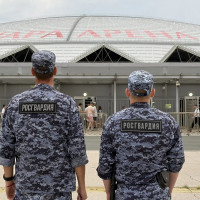 Безопасность футбольного матча РПЛ обеспечили сотрудники Росгвардии в Самаре