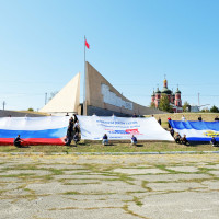 В Херсонской области росгвардейцы приняли участие в молодежном флешмобе