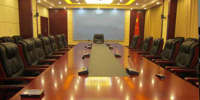 Инфракрасная беспроводная конференц-система от Группы SBL