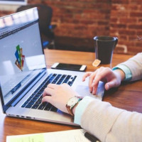 Антон Немкин: «Дистанционное образование никогда не заменит обычное»