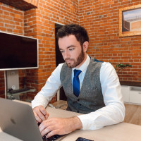 Как заработать на инвестициях в недвижимость. Интервью с CEO  Fincase Дмитрием Цыплаковым