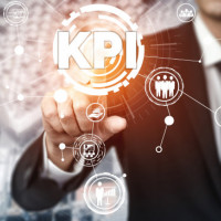 КАК ГРАМОТНО УПРАВЛЯТЬ КОМАНДОЙ? (KPI)