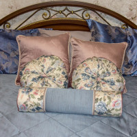 Декоративные подушки