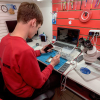 Как открыть сервис по ремонту телефонов с нуля