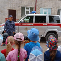 В Белорецке росгвардейцы провели урок безопасности для дошкольников