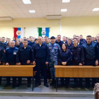 Офицер Башкирского ОМОН в преддверии празднования дня сотрудника ОВД РФ провел урок мужества в уфимском юридическом институте МВД РФ