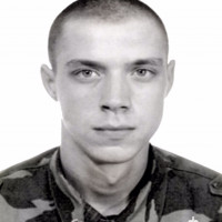 14 ноября в 2006 году погиб при исполнении воинского долга военнослужащий уфимского отряда спецназа «Булат» младший сержант Василий Коломак