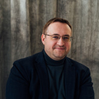 Константин Церазов: Акции российских компаний растут, наилучшую динамику показывает ИТ-сектор