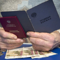 Работодатели стали чаще предлагать соискателям материальные бонусы