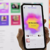 «Яндекс Музыка» сделала музыкальные клипы доступными всем пользователям