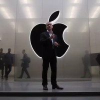 Apple объявила о смене финансового директора: Кевен Парех заменит Луку Маэстри