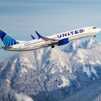 United Airlines оснастит самолеты интернетом от Starlink весной 2025 года