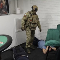 При содействии СОБР Росгвардии пресечена деятельность нелегального казино в Омске