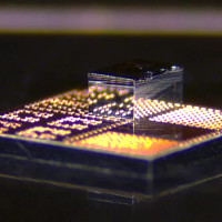 Чипы смартфонов станут холоднее и мощнее благодаря новому открытию учёных из MIT