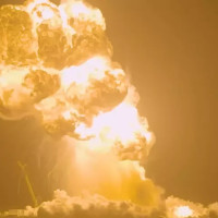 Ракета Starship взорвалась во время огневых испытаний из-за технической аномалии