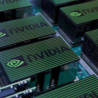 NVIDIA разрабатывает новый AI-чип для Китая, превосходящий H20