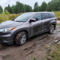 Житель Республики Марий Эл, не желая расставаться с автомобилем, полностью погасил долг перед сыном