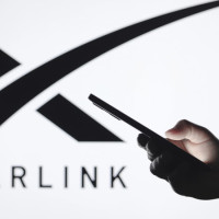 Илон Маск заявил о планах подключать смартфоны напрямую к Starlink через спутники