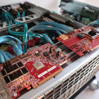 Broadcom представила новый сетевой чип Thor Ultra, усиливая конкуренцию с Nvidia на рынке ИИ