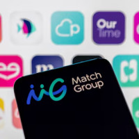 Владелец Tinder критикует комиссии Apple и предупреждает о замедлении роста в Индии