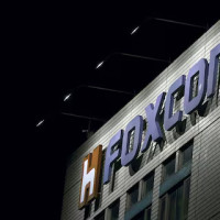 Foxconn отчиталась о росте прибыли на 17% в третьем квартале, превысив прогнозы благодаря спросу на серверы для ИИ