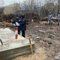 ​ Судебные приставы проверили земельные участки в Сосновой роще