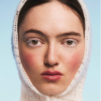 MAAG и Фабрика Оренбургских пуховых платков  представили совместную капсульную коллекцию