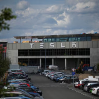 Tesla увеличивает инвестиции в производство аккумуляторных элементов на гигафабрике в Германии