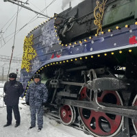 В Уфе росгвардейцы обеспечили безопасность встречи «Поезда Деда Мороза»
