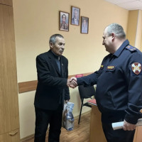 В Уфе росгвардейцы присоединились к акции «С Новым годом, ветеран!»