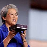AMD представила новые ИИ-чипы на выставке CES 2026 в Лас-Вегасе