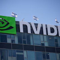 Nvidia потребовала от китайских клиентов полной предоплаты за ИИ-чипы H200