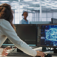 Angi сокращает 350 сотрудников из-за внедрения ИИ