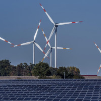 Малайзийский фонд Khazanah увеличит инвестиции в энергетику и полупроводники