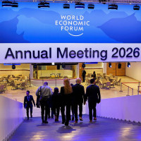 В Давосе эксперты считают, что доверие важнее ужесточения контроля ИИ