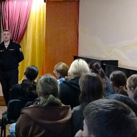 В Новосибирской области сотрудники Росгвардии проводят мероприятия в рамках 10-летия Росгвардии и памятной даты России