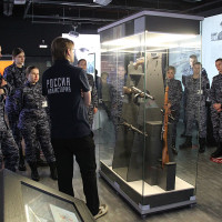 Сотрудники вневедомственной охраны Росгвардии посетили выставку, посвященную воинам-сибирякам