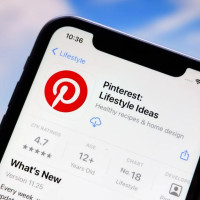 Pinterest сокращает 15 % сотрудников ради ИИ