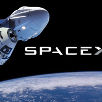 SpaceX Маска готовит смартфон с поддержкой спутниковой связи перед IPO