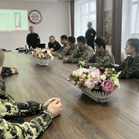 Сотрудники ОМОН «Урал» провели занятие по взрывобезопасности для юных поисковиков в Уфе