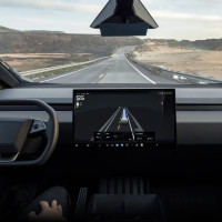 Tesla ускоряет развитие ИИ для автономного вождения