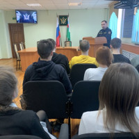 Судебные приставы Марий Эл провели лекцию для студентов