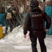 В Новосибирске сотрудниками СОБР Росгвардии задержан подозреваемый в серии разбойных нападений